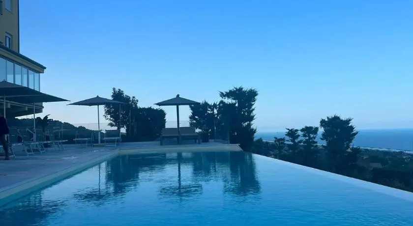 Hotel Bellavista - Image 1