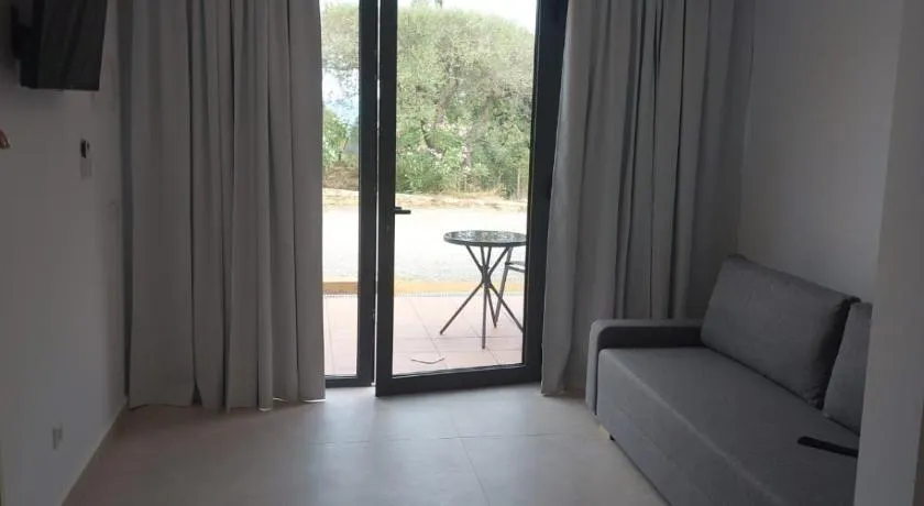 Hotel Nuevo Ondina - Image 1