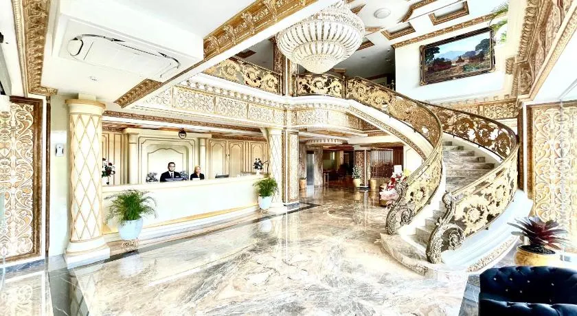 Atiyan Hotel Syariah - Image 1