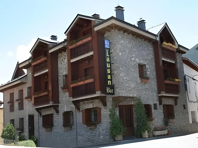 Apartamentos Lausan - Image 1