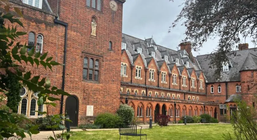 Victorian convent - Image 1