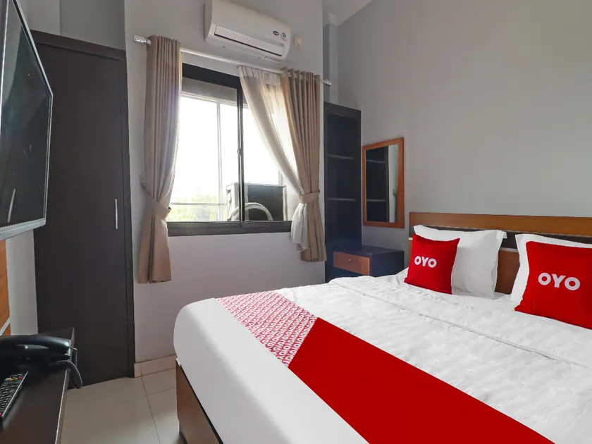 OYO 90498 Kandaga Guest House - Image 1