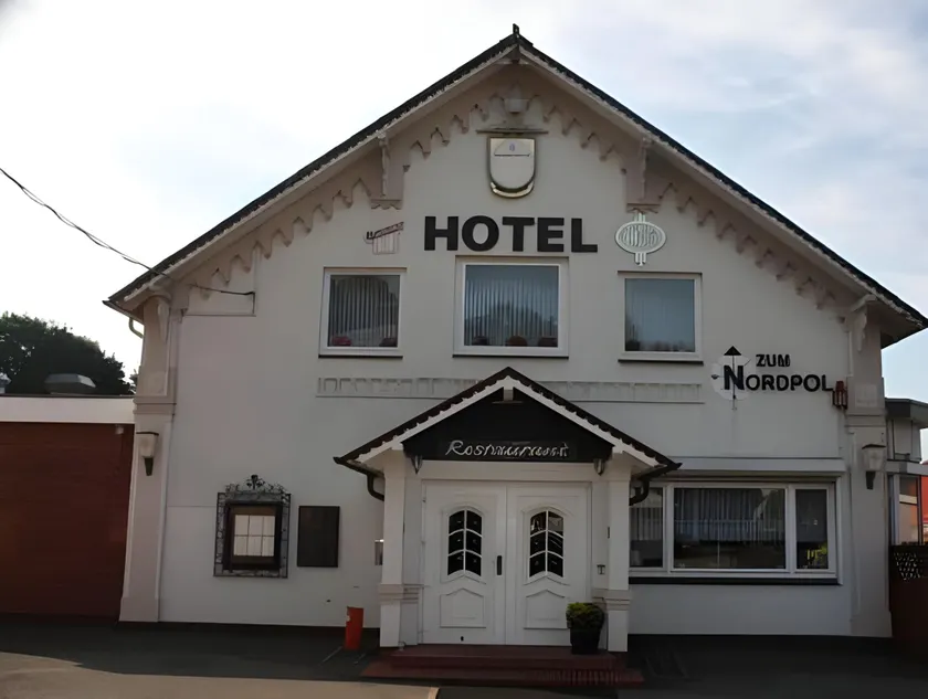 Hotel zum Nordpol - Image 1