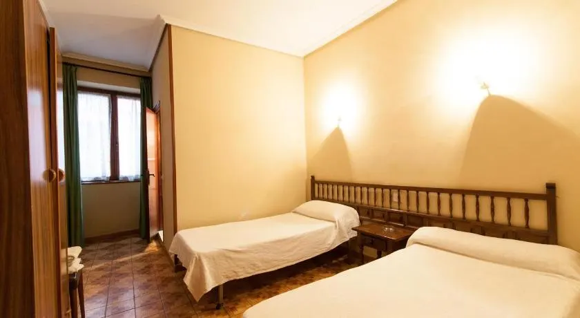 Pension Iberia - Image 1