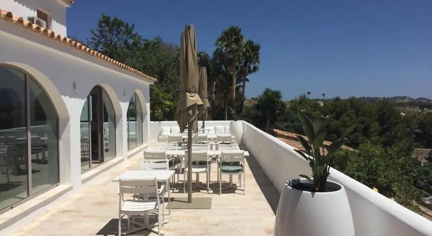 Abeniss Boutique B&B - Image 1