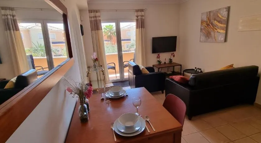 Casa Rebecca, apartment with a poolview - Image 1