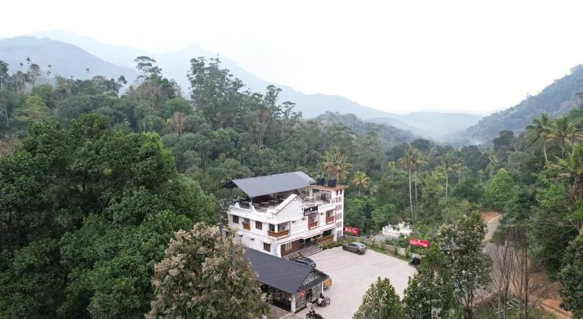 Elenji Merry Woods Resort, Munnar, ##SWIMMING POOL## - Image 1
