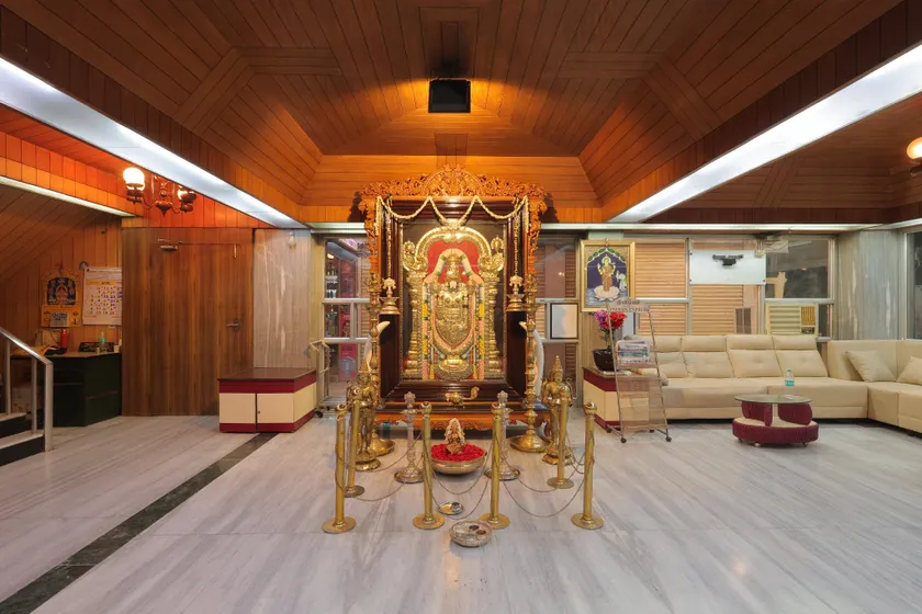 Hotel Srilakshmi - Image 1