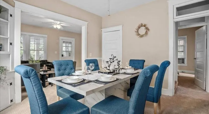 Entire Spacious Home Near DC - Image 1