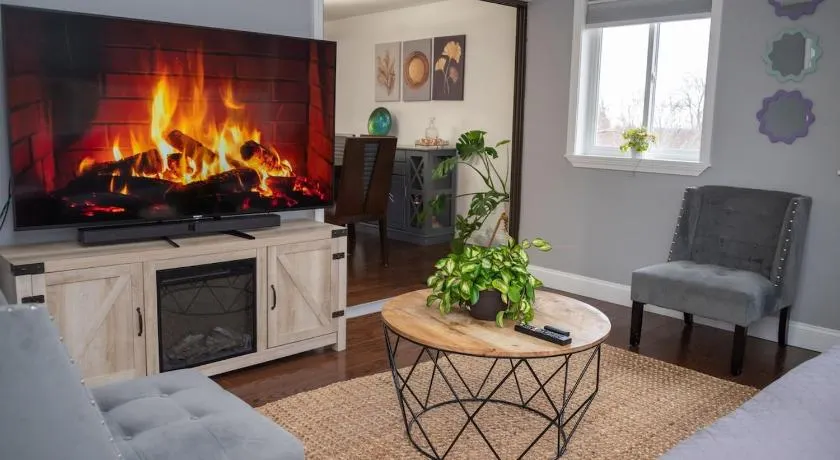 Lovely Home, centrally located! - Image 1