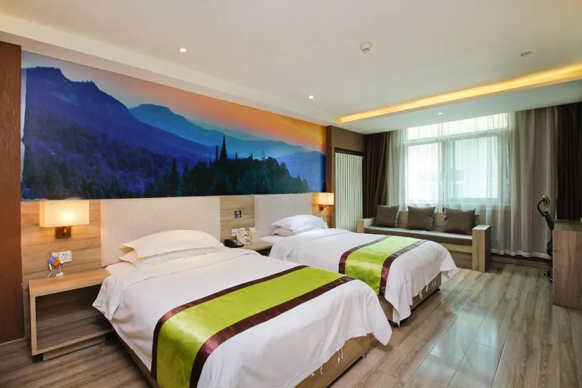 Yueli Hotel (Tongchuan Wangyi Center Cultural Square Store) - Image 1