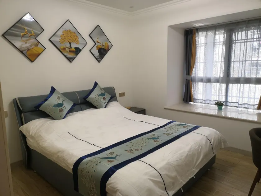 Meijia Hotel - Image 1