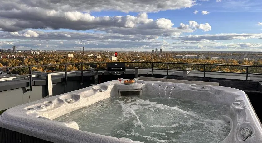 Relax Penthouse And Spa - Image 1