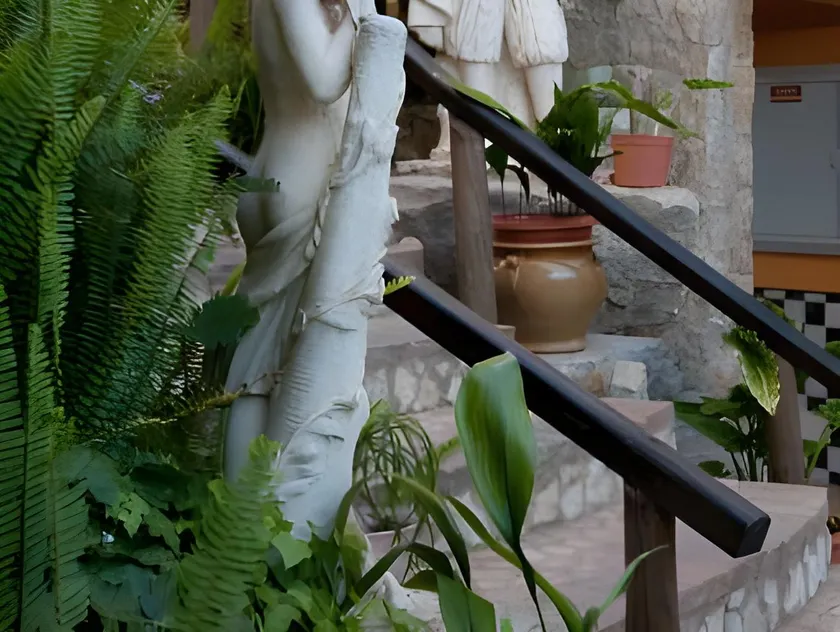Villa Rosa - Image 1