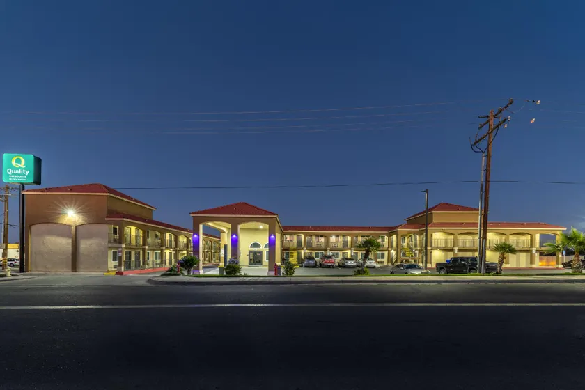 Quality Inn & Suites Hesperia-Victorville - Image 1