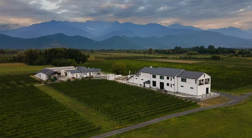 Eclipse Winery Boutique Hotel - Image 1