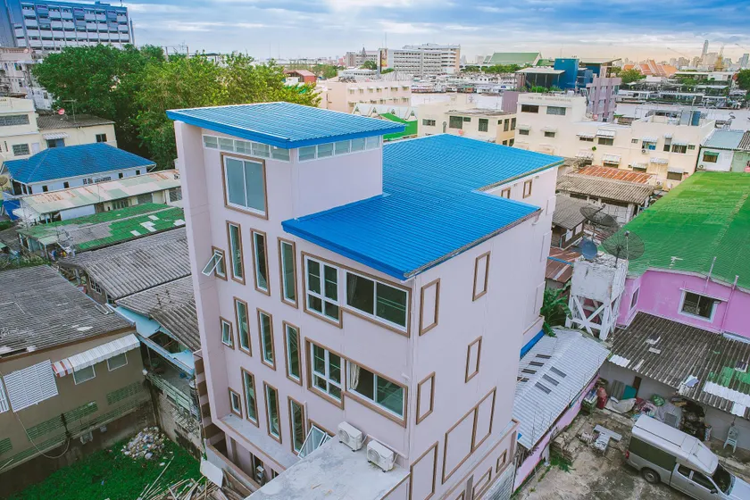 S.E.T Thanmongkol Residence - Image 1