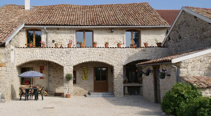 Chez Catharina Oldtimer B&B - Image 1