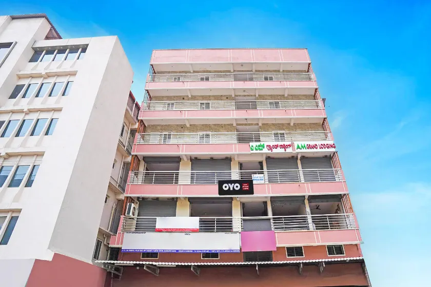 Hotel O AM GRAND RESIDENCY - Image 1