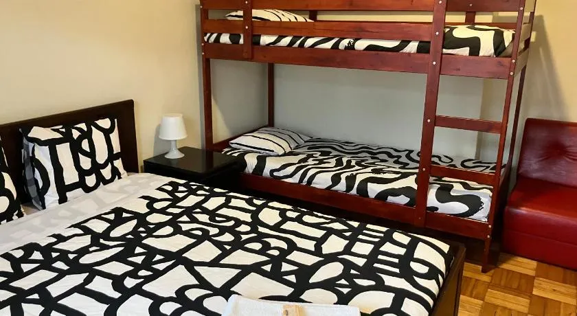 MicroRent Rooms - Image 1