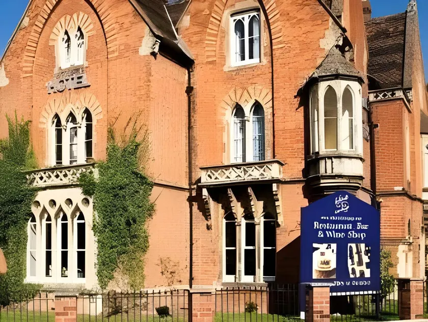 The Corner House Hotel - Image 1