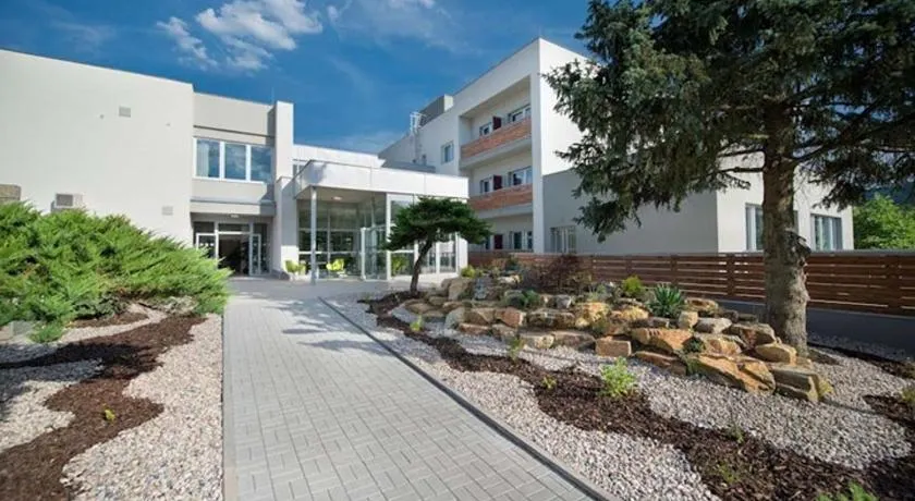 Hotel Kraskov Active Resort - Image 1