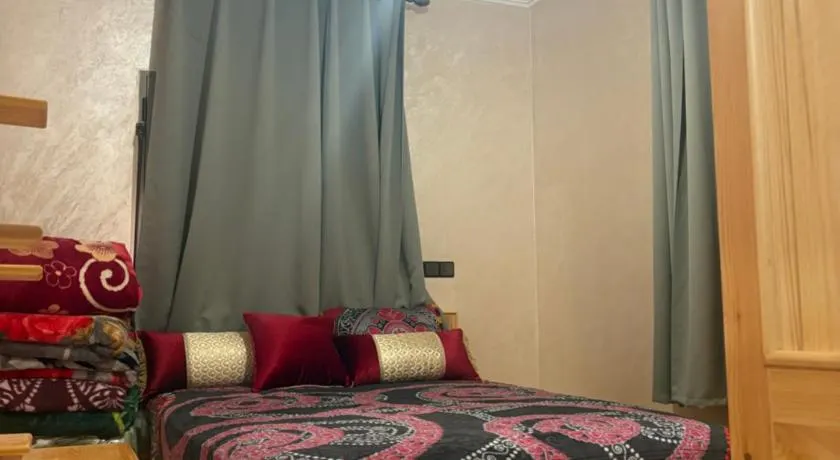 Guest house - Image 1