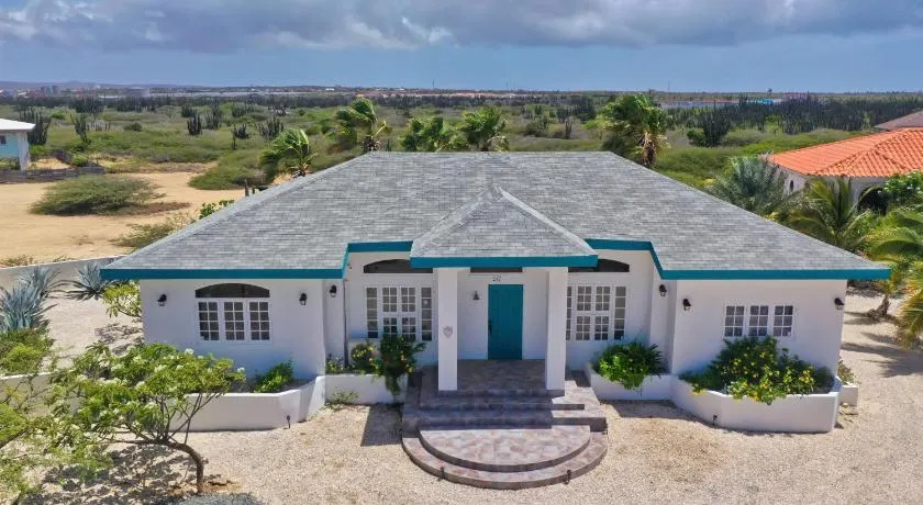 Beautiful Luxury Home in Seroe Colorado - Image 1