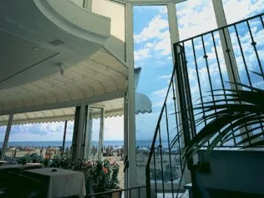 Hotels Vidi Miramare & Delfino - Image 1