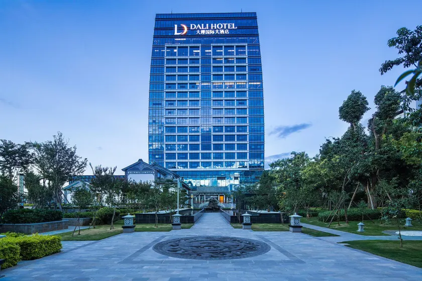 Dali Hotel - Image 1