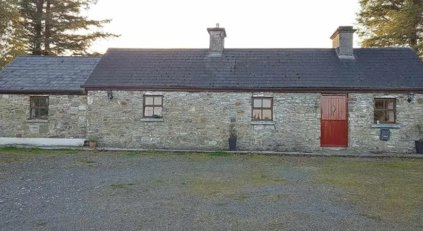 Glenedagh Oughter B&B - Image 1