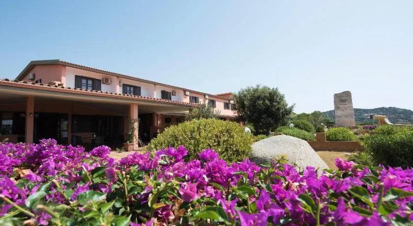 Hotel Su Giudeu - Image 1