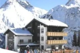 Hotel Burgwald - Image 1