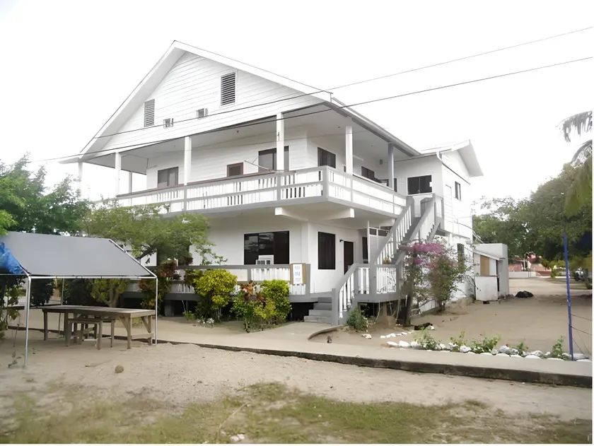 Serenade Hotel - Image 1