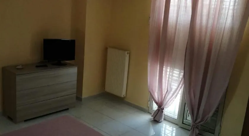 Stanza Olmo Caserta - Image 1