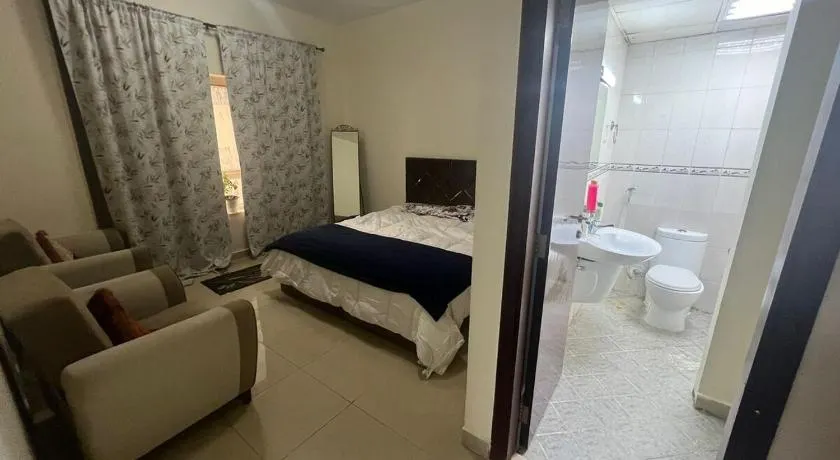 Dubai Sharjah Sunny Border Hotel Appartement - Image 1