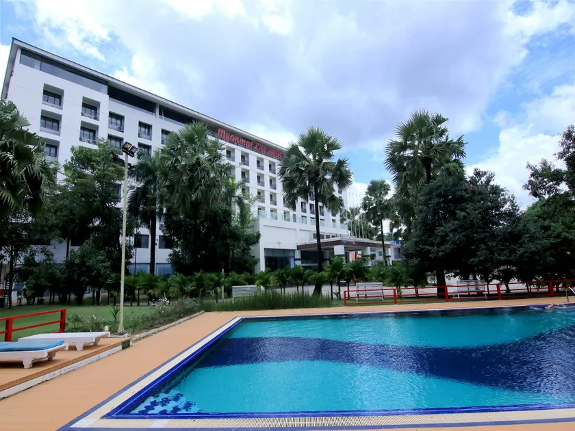 Myanmar Life Hotel - Image 1