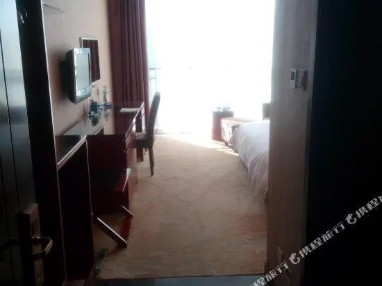Shangri-La Business Hotel - Image 1