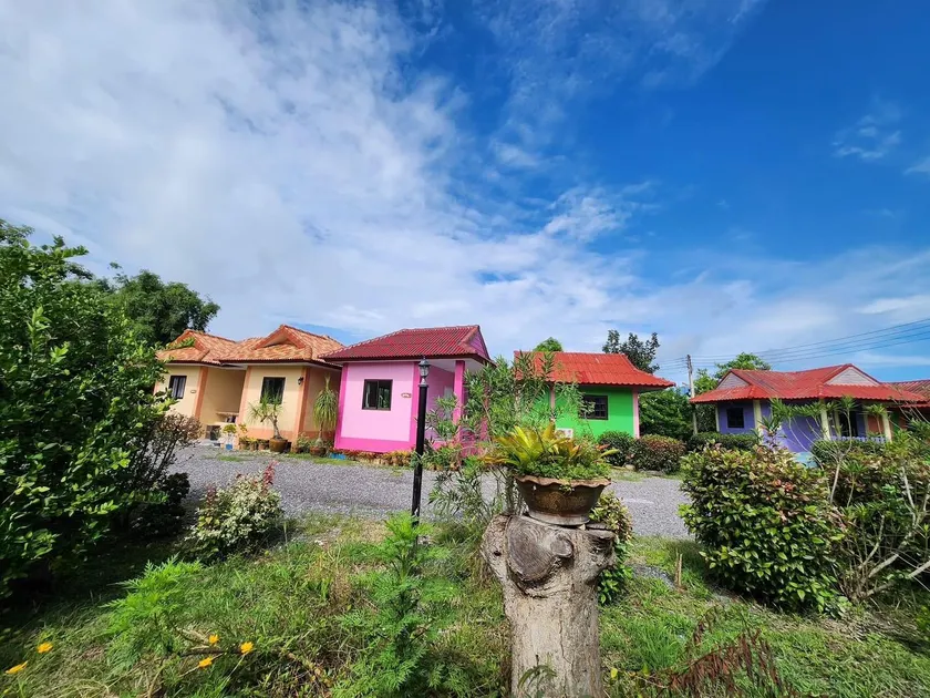 Chomalee Resort - Image 1