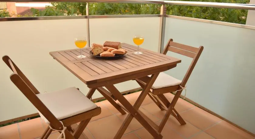 Apartamentos Navas - Image 1