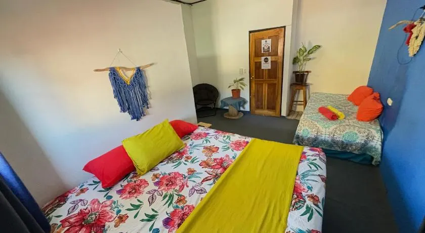 Passifloras Hostel - Image 1
