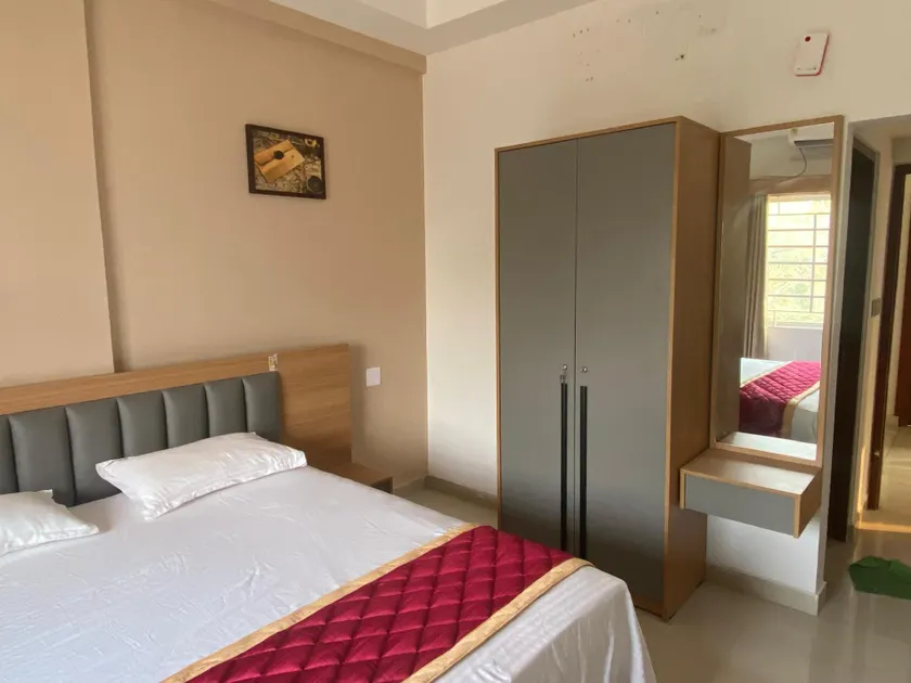 Nova Alhind Airport Hotel - Image 1