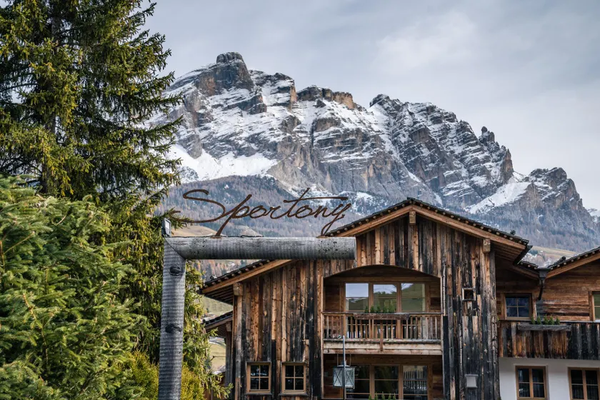 Sportony Mountain Lodges - Image 1