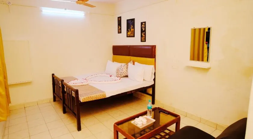 Aruppukottai Nadar Lodge - Image 1