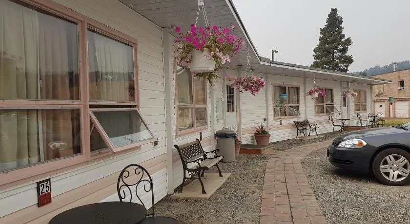 Flamingo Motel - Image 1