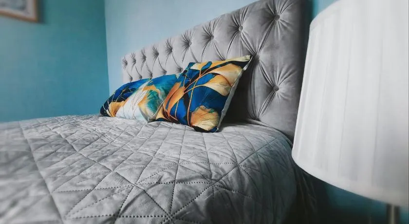 Sunny Apartment - Image 1