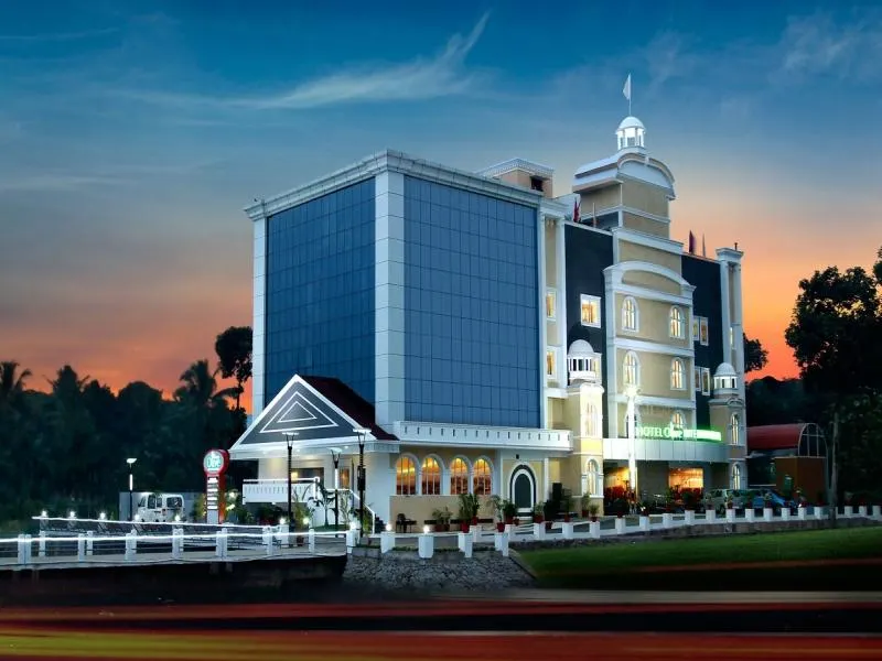 Hotel Olive International - Image 1