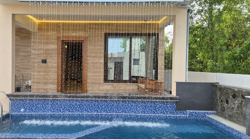 Villa De Aqua Elite - Muttukadu Lake ECR - Image 1