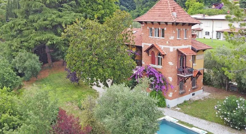 Villa Maria - Image 1