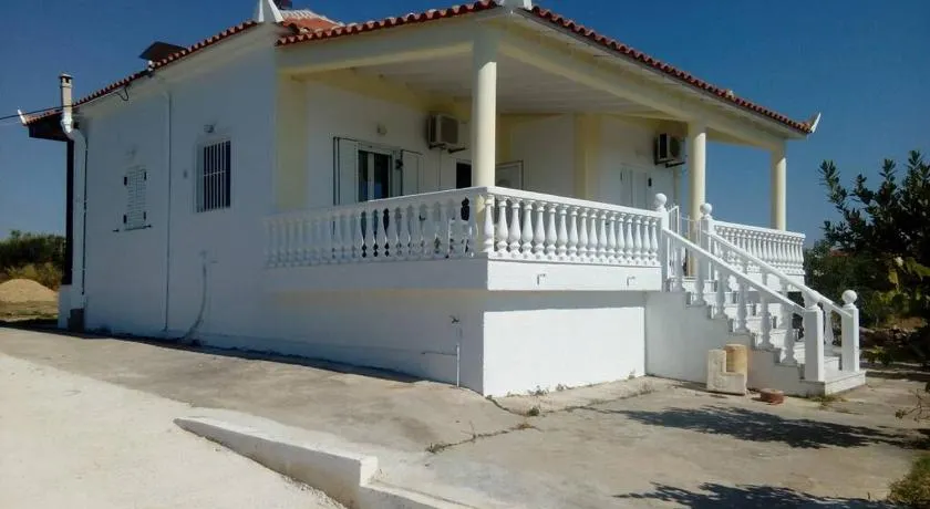 Marinis House - Image 1